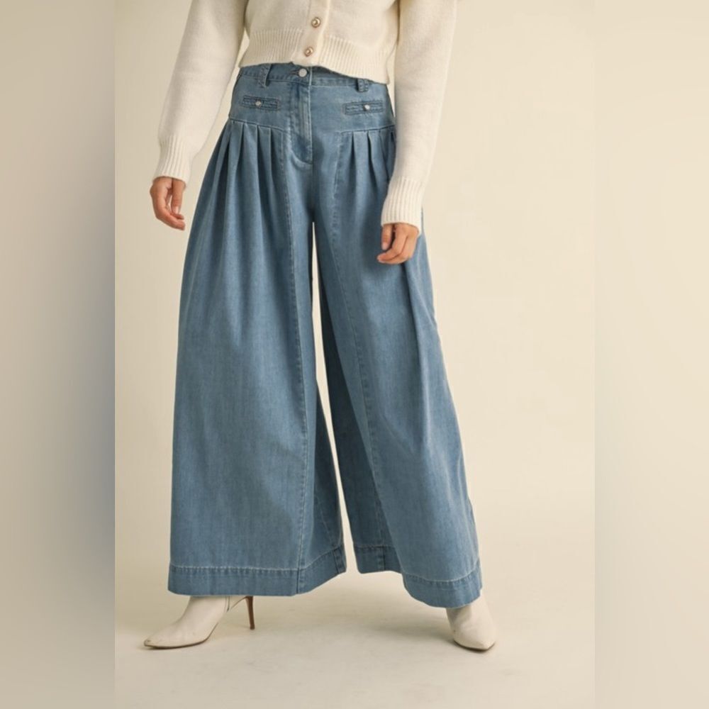 903. DENIM PLEATED WIDE LEG PANTS